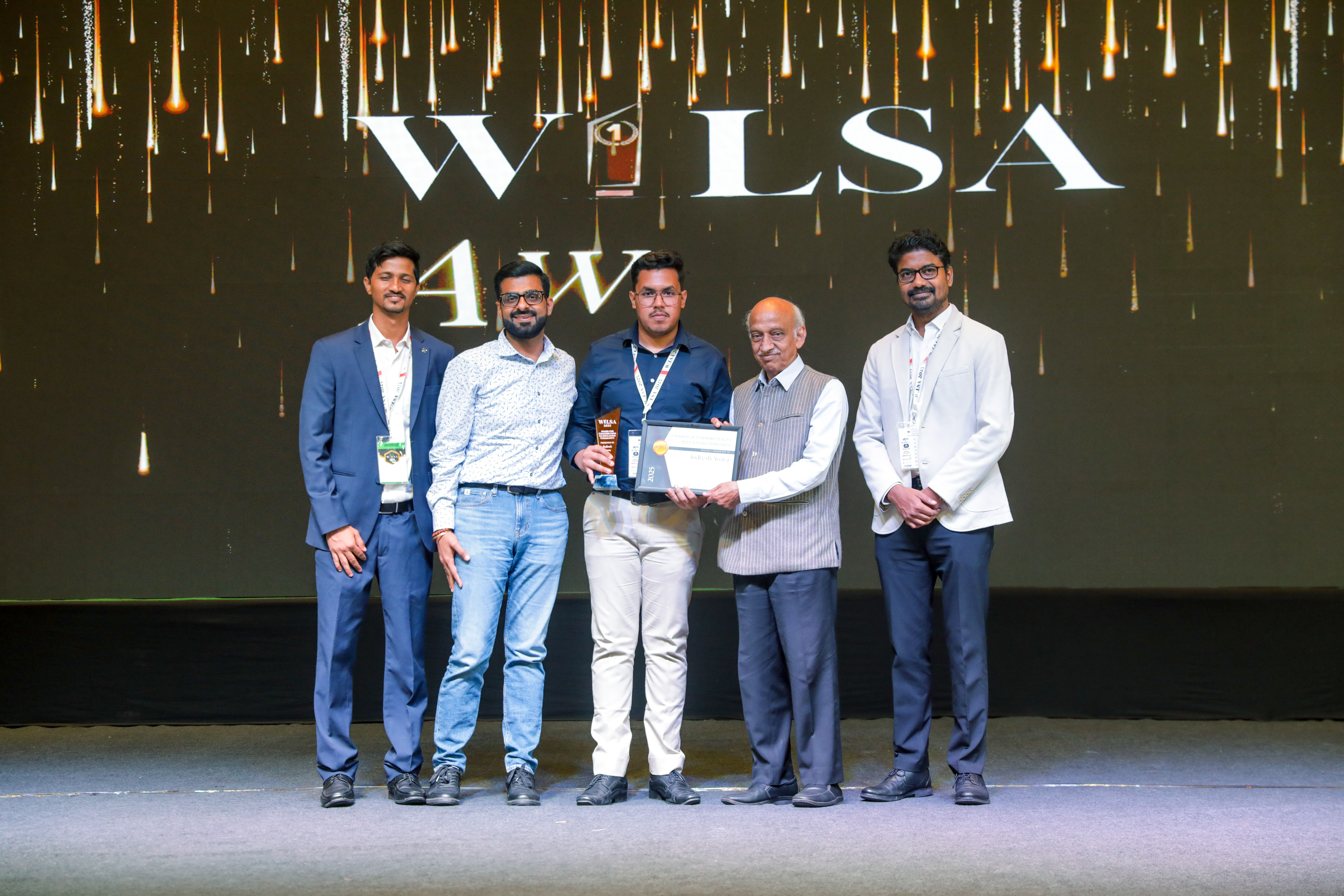 Indresh Arora receiving the WILSA Award 2025 at Hotel Taj Vivanta, New Delhi